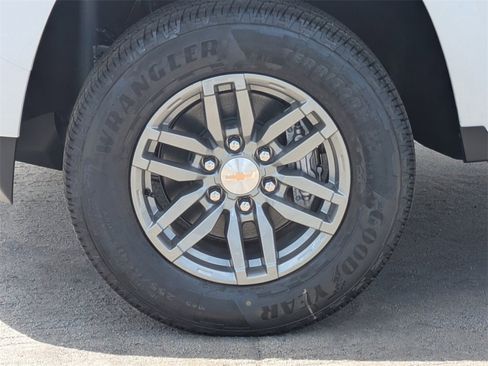 New 2025 Chevrolet Colorado LT w/ Advanced Trailering Package image 12