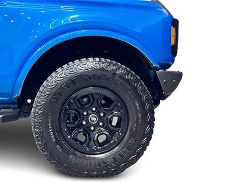 Used 2021 Ford Bronco Wildtrak image 8