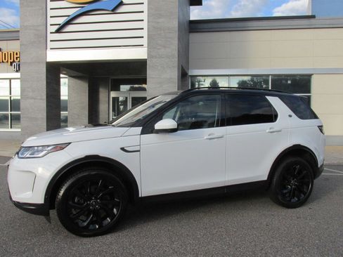 Used 2021 Land Rover Discovery Sport S image 3