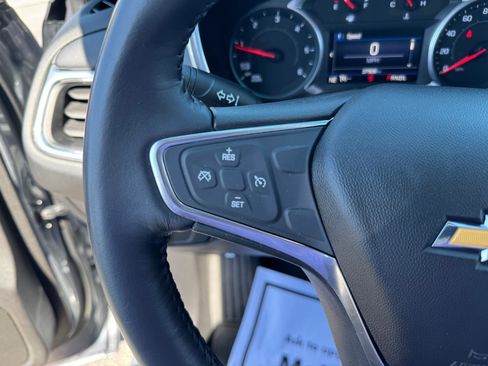 Used 2019 Chevrolet Equinox LT image 24