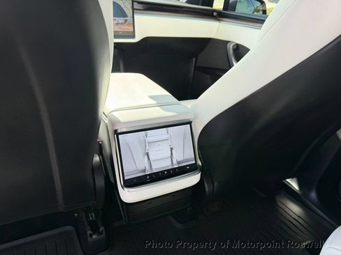 Used 2024 Tesla Model X AWD/4WD image 15