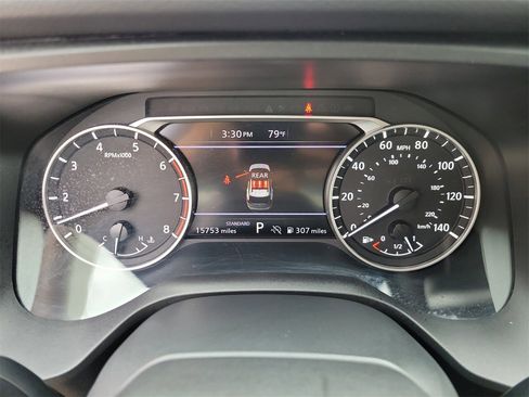 Used 2025 Nissan Rogue SV image 21