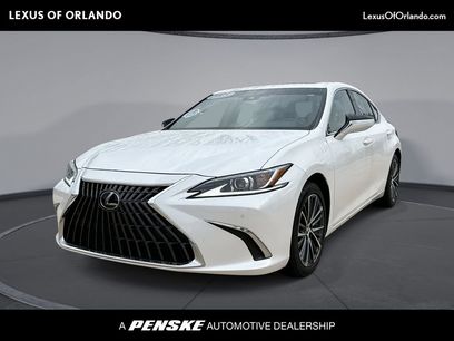 Used 2025 Lexus ES 350 w/ Premium Package