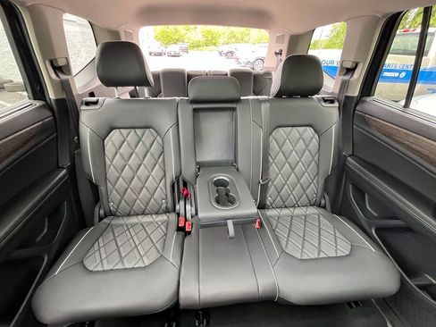 Certified 2026 Volkswagen Atlas SEL Premium R-Line AWD/4WD image 27