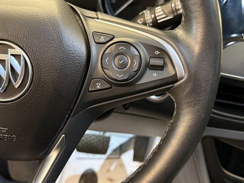 Used 2019 Buick Envision Essence image 11