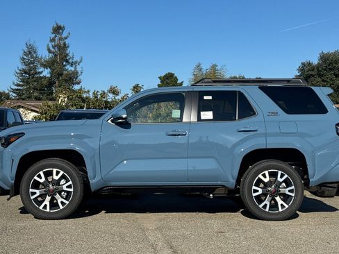 New 2025 Toyota 4Runner TRD Sport image 6