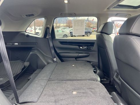 Used 2023 Honda CR-V EX-L image 40