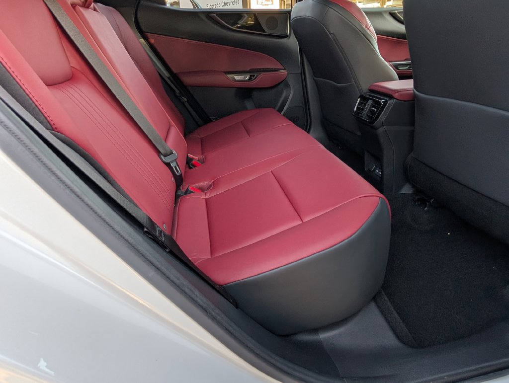 Used 2022 Lexus NX 250 FWD w/ Towing Package (2000 Lbs) image 20