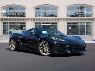 Used 2025 Chevrolet Corvette Z06 w/ Stealth Interior Trim Package RWD video 1