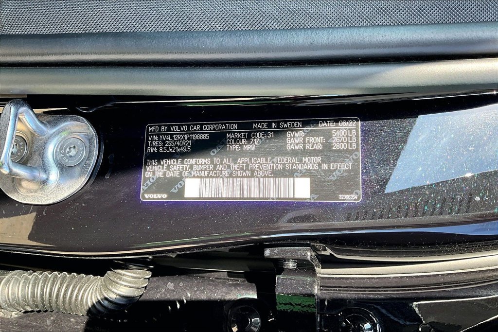 Used 2023 Volvo XC60 B5 Ultimate AWD/4WD image 45