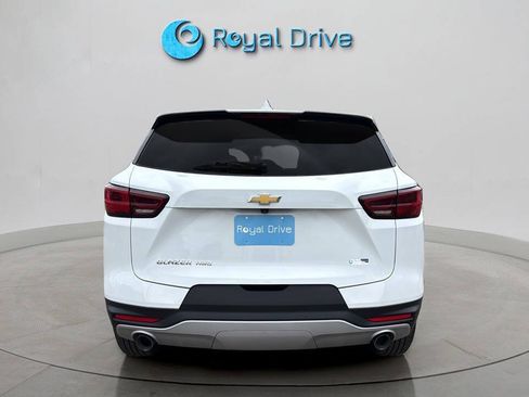 Used 2023 Chevrolet Blazer LT w/ LPO, Floor Liner Package AWD/4WD image 5