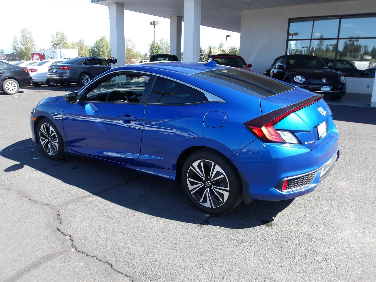Used 2017 Honda Civic EX-T image 3