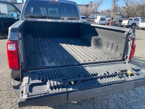 Used 2011 Ford F250 Lariat w/ Lariat Ultimate Pkg image 9