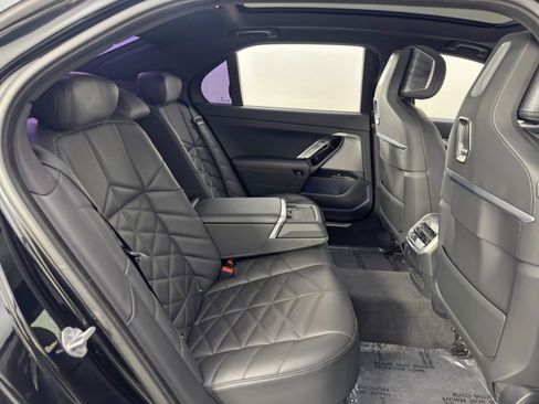 Used 2023 BMW 740i w/ Parking Assistance Package image 51