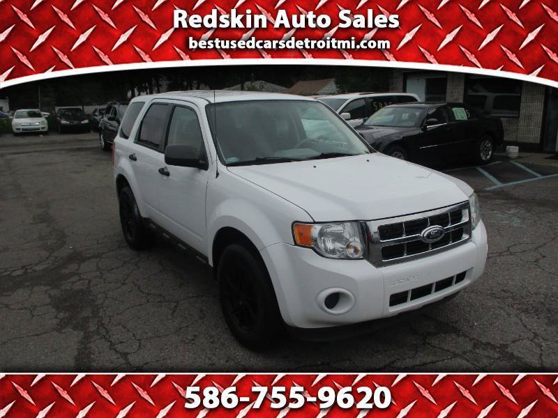 Used 2012 Ford Escape XLS AWD/4WD image 1