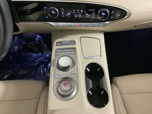Used 2023 Genesis GV70 2.5T w/ Select Package image 20