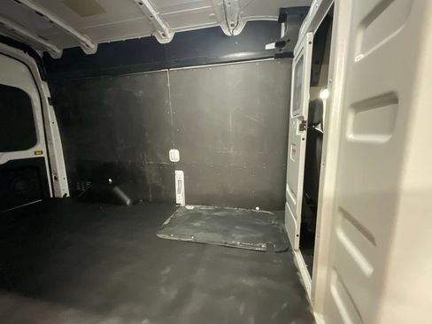 Used 2025 Ford Transit 250 148 High Roof w/ Load Area Protection Package RWD image 15