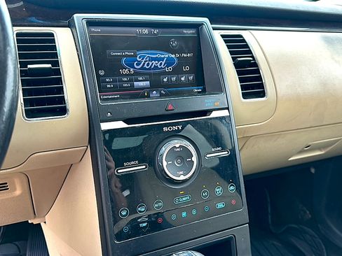 Used 2014 Ford Flex Limited w/ Equipment Group 301A FWD image 10