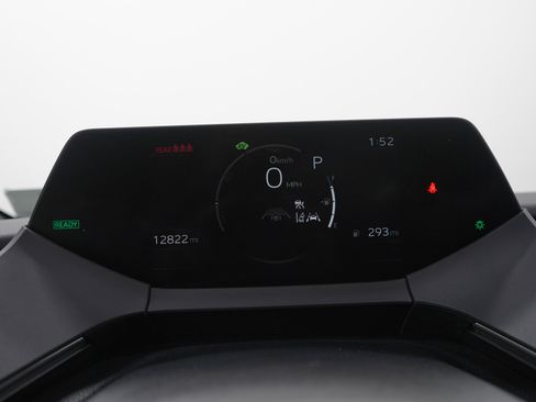 Used 2024 Toyota Prius Limited image 32