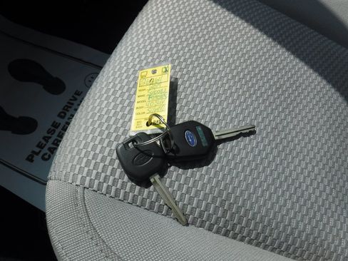 Used 2017 Subaru Forester 2.5i Premium w/ Popular Package #1A AWD/4WD image 18