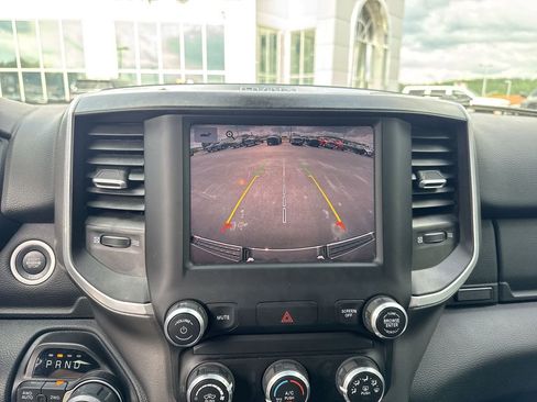 Used 2022 RAM 1500 Big Horn AWD/4WD image 17
