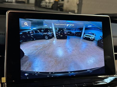 New 2026 Jeep Compass Limited image 18