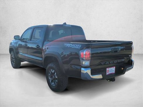 Used 2021 Toyota Tacoma TRD Off-Road image 8