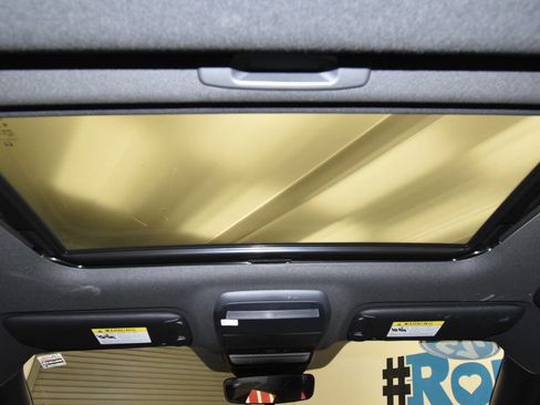 Used 2025 MAZDA MAZDA3 Carbon image 18