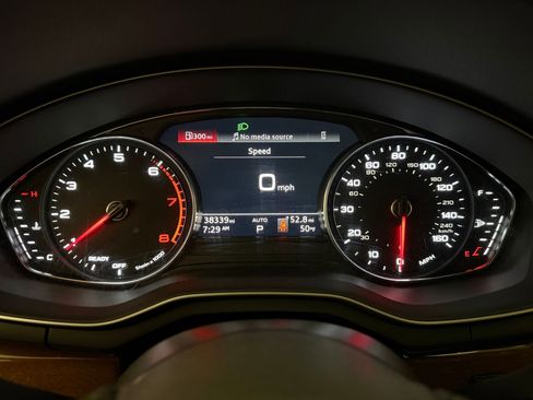 Used 2023 Audi A5 2.0T Premium w/ Convenience Package AWD/4WD image 19