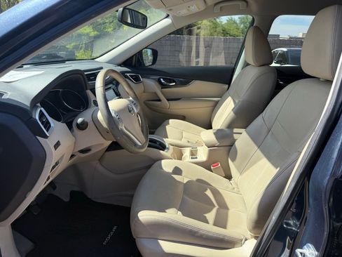 Used 2015 Nissan Rogue SL FWD image 13