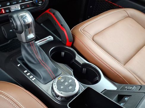 Certified 2024 Ford Bronco Heritage Edition image 21