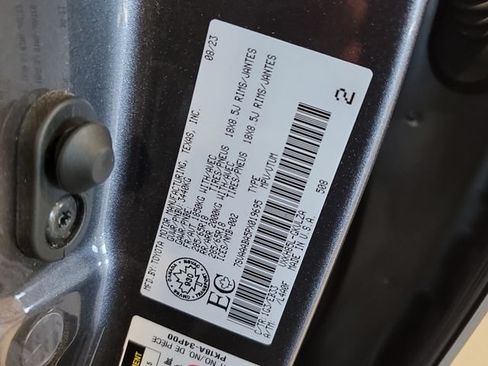 Used 2023 Toyota Sequoia TRD Pro AWD/4WD image 37