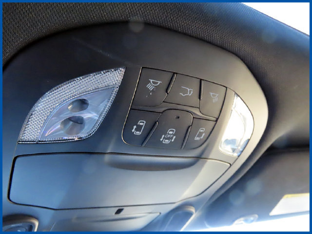 Used 2026 Chrysler Pacifica Limited w/ S Appearance Package FWD image 23