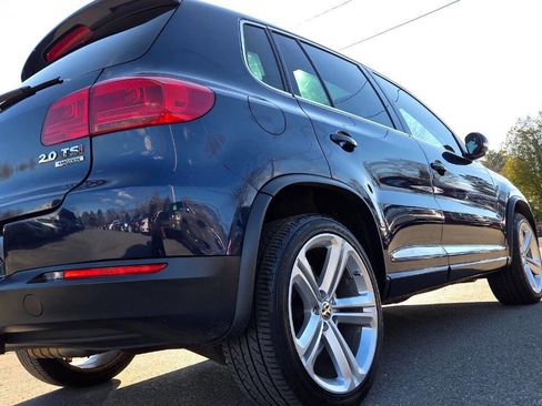 Used 2014 Volkswagen Tiguan R-Line image 12