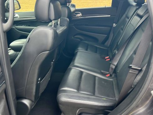 Used 2021 Jeep Grand Cherokee Limited w/ Sun & Sound Group image 11