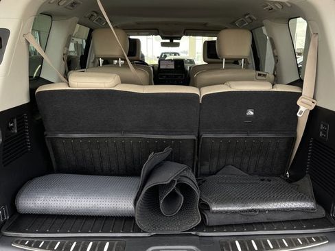 Used 2023 Nissan Armada Platinum w/ Captain's Chairs Package image 32