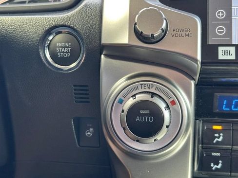 Used 2024 Toyota 4Runner Limited AWD/4WD image 18