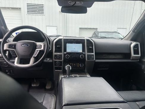 Used 2018 Ford F150 Lariat image 6