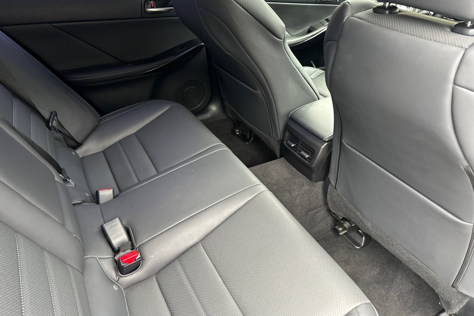 Used 2022 Lexus IS 350 F Sport w/ Navigation Package RWD image 32