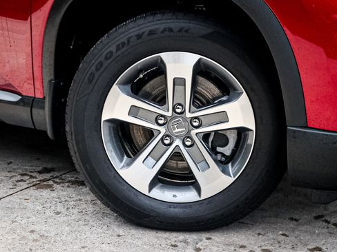 Certified 2025 Honda Pilot EX-L image 13