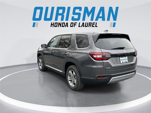 New 2025 Honda Pilot EX-L image 6