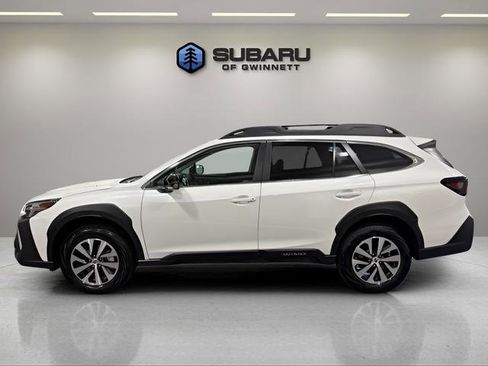 Certified 2025 Subaru Outback Premium w/ Tech Package 1 AWD/4WD image 2