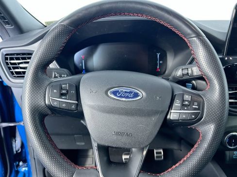 Used 2023 Ford Escape ST-Line AWD/4WD image 14