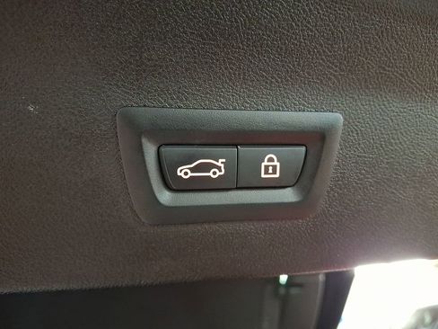 Used 2020 BMW X4 xDrive30i w/ Premium Package image 28