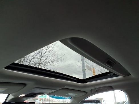 Certified 2025 Honda CR-V EX-L image 5