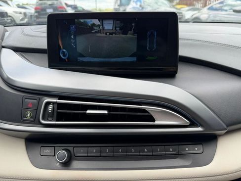 Used 2015 BMW i8 AWD/4WD image 18