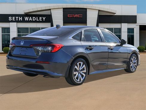 Used 2023 Honda Civic LX image 7