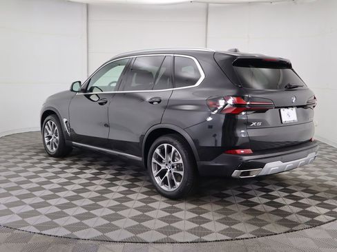 Used 2026 BMW X5 xDrive40i image 8