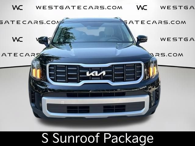 Certified 2024 Kia Telluride S w/ S Sunroof Package FWD image 2