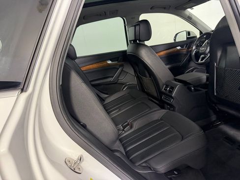 Used 2023 Audi Q5 2.0T Premium Plus w/ Premium Plus Package AWD/4WD image 30